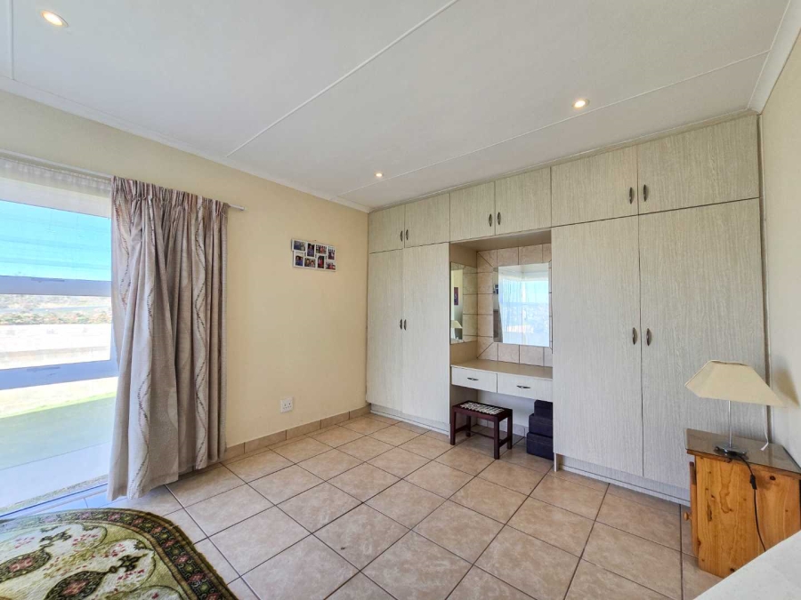 3 Bedroom Property for Sale in Stilbaai Wes Western Cape